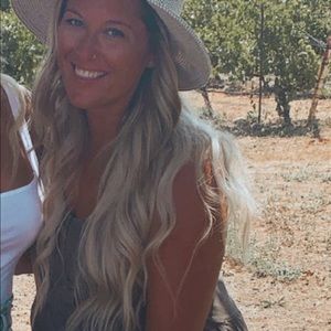 22” hand tied hair extensions 130grams